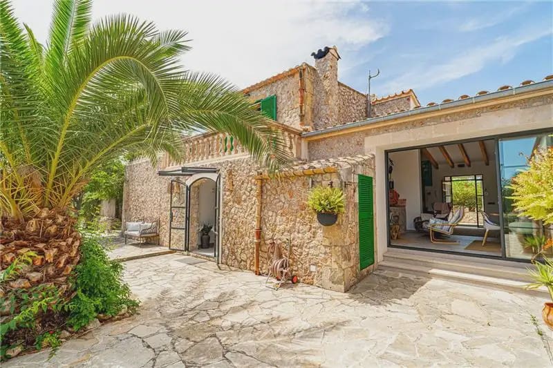 3 bedroom Finca/Country House for sale in Pollensa / Pollenca with pool garage - € 1,700,000 (Ref: 9928558)