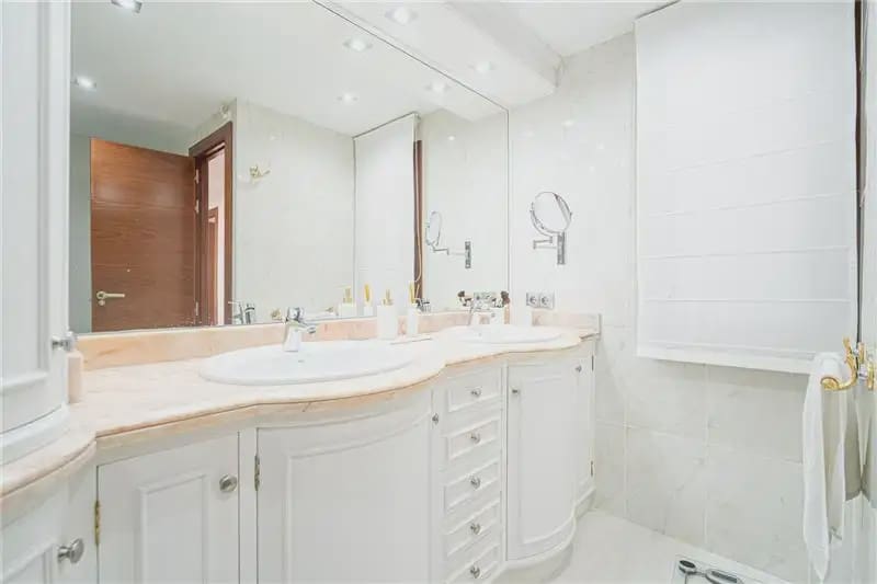 3 bedroom Penthouse for sale in Palma de Mallorca - € 750,000 (Ref: 9928559)