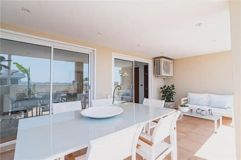 3 bedroom Penthouse for sale in Palma de Mallorca - € 750,000 (Ref: 9928559)
