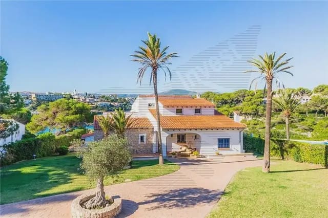 4 soveværelse Villa til salg i Portocristo / Port de Manacor, Manacor med swimmingpool garage - € 3.950.000 (Ref: 9932189)