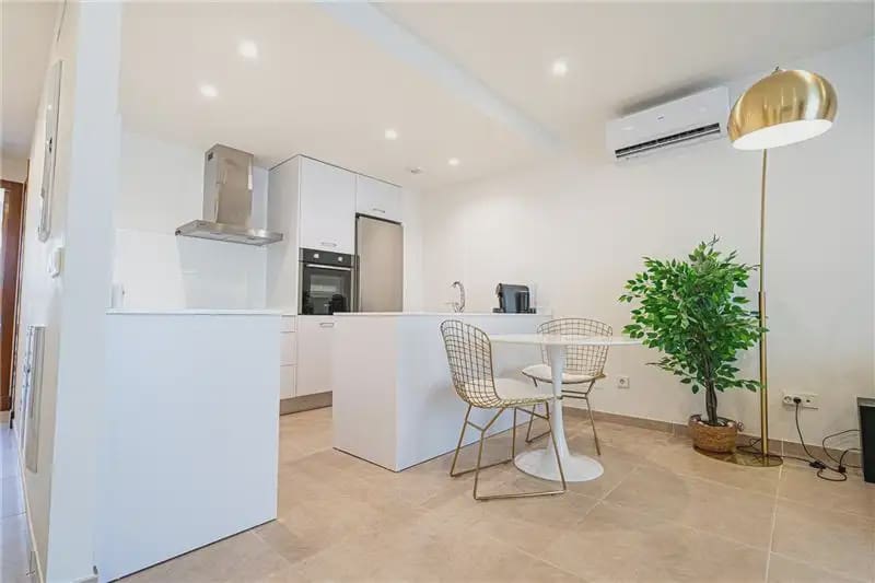 2 bedroom Townhouse for sale in Palma de Mallorca with garage - € 515,000 (Ref: 9932298)