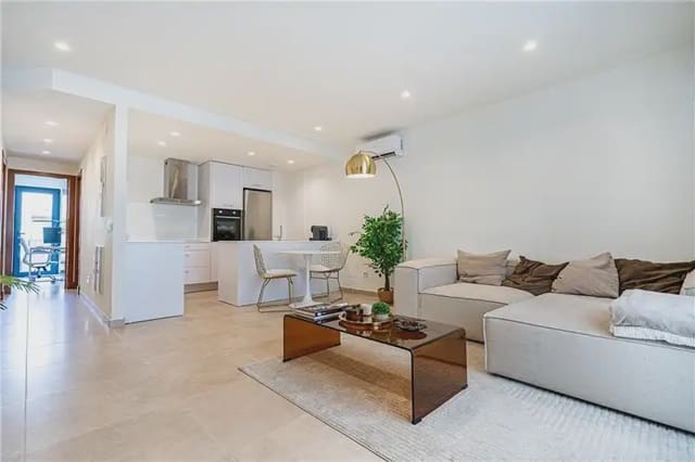 2 soveværelse Byhus til salg i Son Ferriol, Palma de Mallorca med garage - € 515.000 (Ref: 9932298)