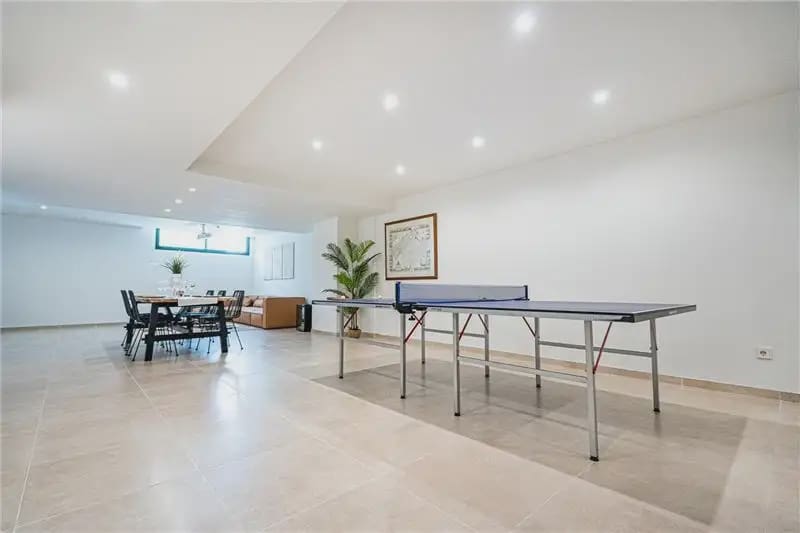 2 bedroom Townhouse for sale in Palma de Mallorca with garage - € 515,000 (Ref: 9932298)