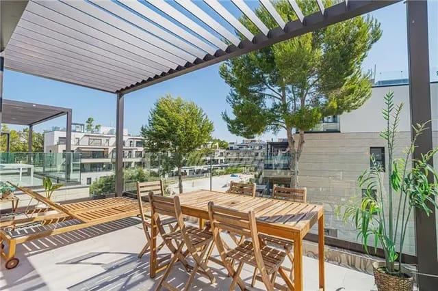 2 soverom Leilighet til salgs i Santa Ponsa, Calvià med svømmebasseng garasje - € 715 000 (Ref: 9936866)