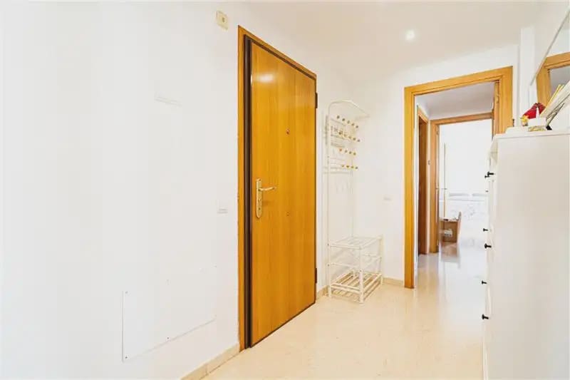 2 bedroom Flat for rent in Palma de Mallorca with pool garage - € 1,950 (Ref: 9937136)