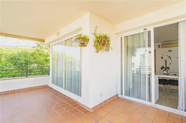 2 bedroom Flat for rent in Las Maravillas, Palma de Mallorca with pool garage - € 1,950 (Ref: 9937136)