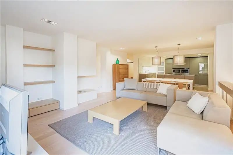 4 sovrum Lägenhet att hyra i Palma de Mallorca med garage - 2 600 € (Ref: 9938716)