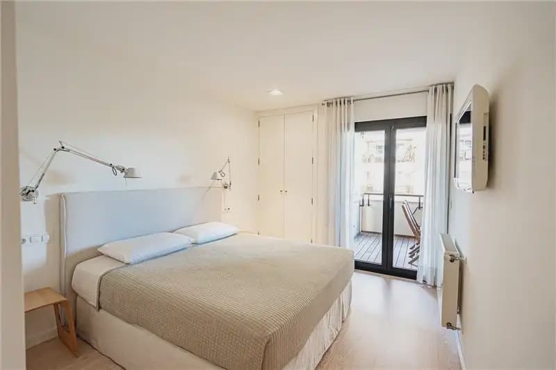 4 sovrum Lägenhet att hyra i Palma de Mallorca med garage - 2 600 € (Ref: 9938716)