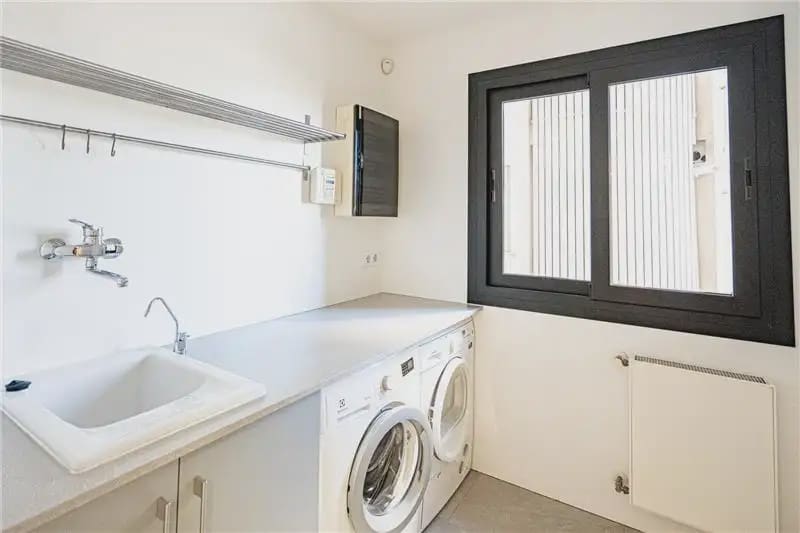 4 sovrum Lägenhet att hyra i Palma de Mallorca med garage - 2 600 € (Ref: 9938716)