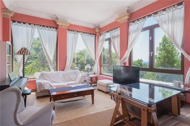 4 soveværelse Villa til salg i La Bonanova, Palma de Mallorca med swimmingpool garage - € 1.500.000 (Ref: 9941206)