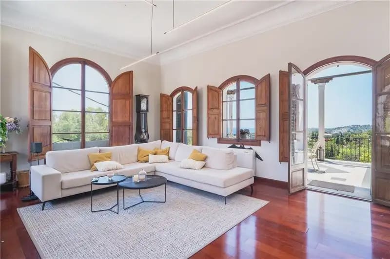 4 soveværelse Villa til salg i Palma de Mallorca med swimmingpool garage - € 1.500.000 (Ref: 9941206)