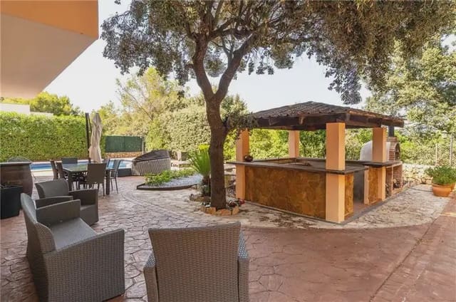 3 chambre Villa/Maison à vendre à Portol, Marratxí avec piscine garage - 1 450 000 € (Ref: 9944456)
