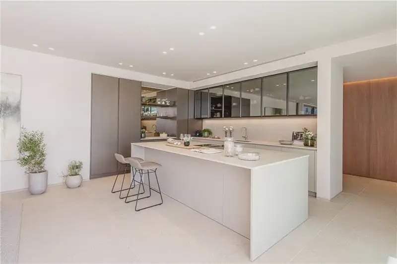 4 soveværelse Villa til salg i Bunyola med swimmingpool garage - € 2.800.000 (Ref: 9944721)