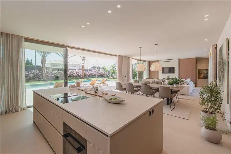4 soveværelse Villa til salg i Bunyola med swimmingpool garage - € 2.800.000 (Ref: 9944721)