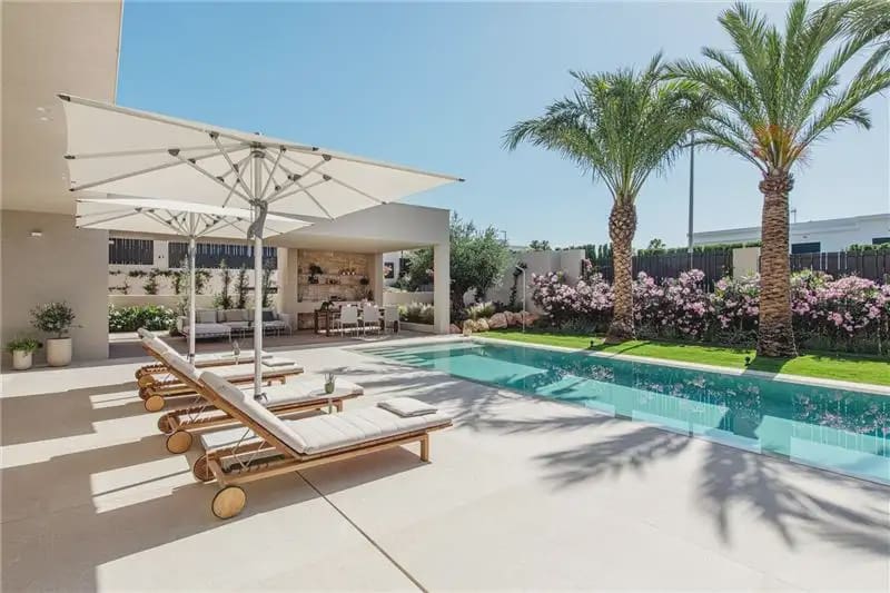 4 soveværelse Villa til salg i Bunyola med swimmingpool garage - € 2.800.000 (Ref: 9944721)
