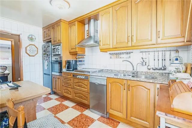 Piso de 3 habitaciones en L'Arenal, Palma de Mallorca en venta - 339.000 € (Ref: 9965906)