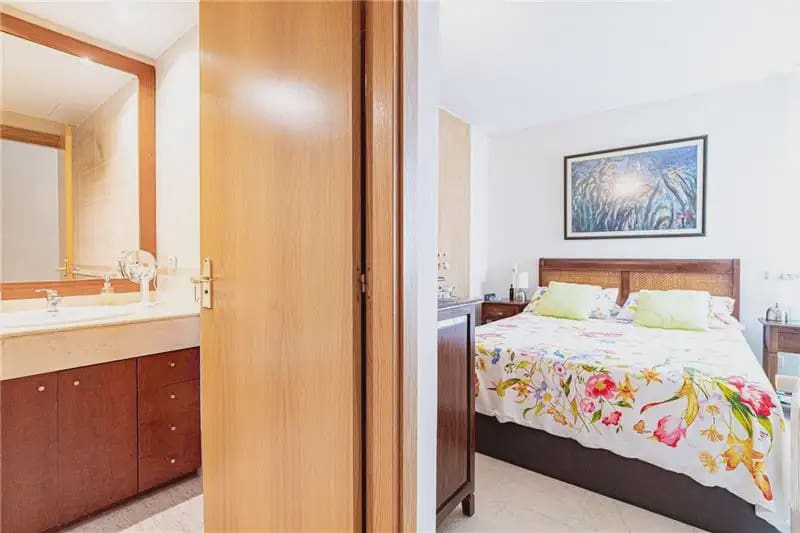 3 soveværelse Lejlighed til salg i Palma de Mallorca med swimmingpool garage - € 599.000 (Ref: 9967095)