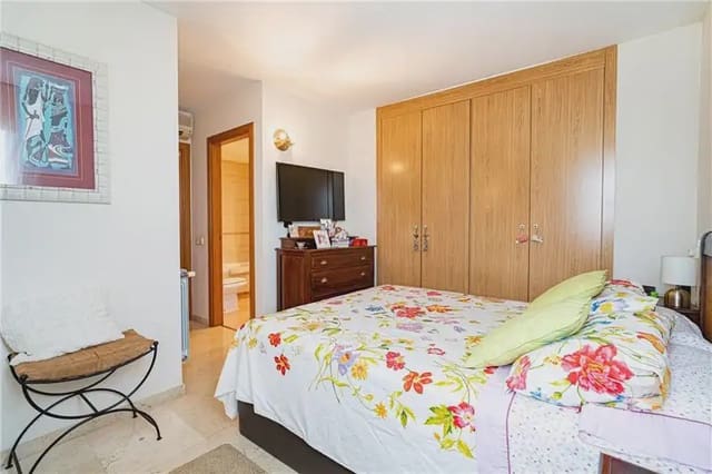 3 soveværelse Lejlighed til salg i Can Pastilla, Palma de Mallorca med swimmingpool garage - € 599.000 (Ref: 9967095)