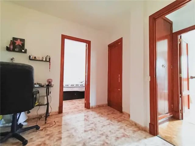 4 soverom Villa til salgs i Marratxí med garasje - € 750 000 (Ref: 9967968)