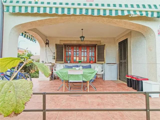 4 soverom Villa til salgs i Marratxí med garasje - € 750 000 (Ref: 9967968)
