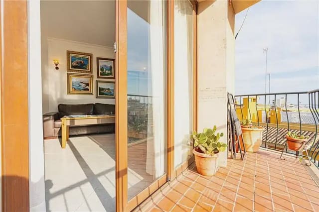 3 soverom Leilighet til salgs i Santa Catalina, Palma de Mallorca - € 465 000 (Ref: 9968001)