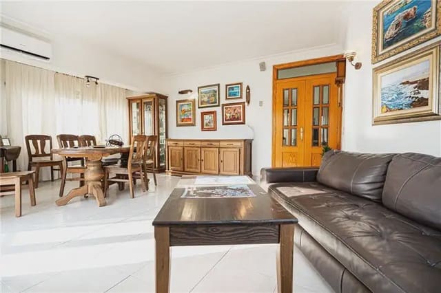 3 soverom Leilighet til salgs i Santa Catalina, Palma de Mallorca - € 465 000 (Ref: 9968001)