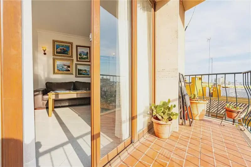 Piso de 3 habitaciones en Palma de Mallorca en venta - 465.000 € (Ref: 9968001)