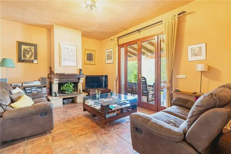 4 soveværelse Finca/Landehus til salg i Binissalem med swimmingpool garage - € 1.040.000 (Ref: 9968007)