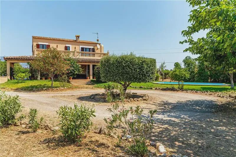 4 soveværelse Finca/Landehus til salg i Binissalem med swimmingpool garage - € 1.040.000 (Ref: 9968007)