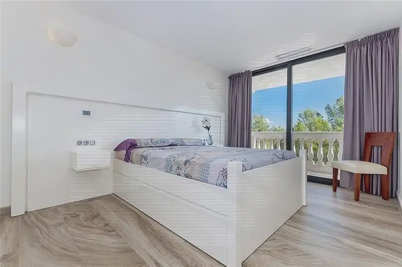 7 bedroom Villa for rent in Palma de Mallorca with pool garage - € 11,000 (Ref: 9970874)