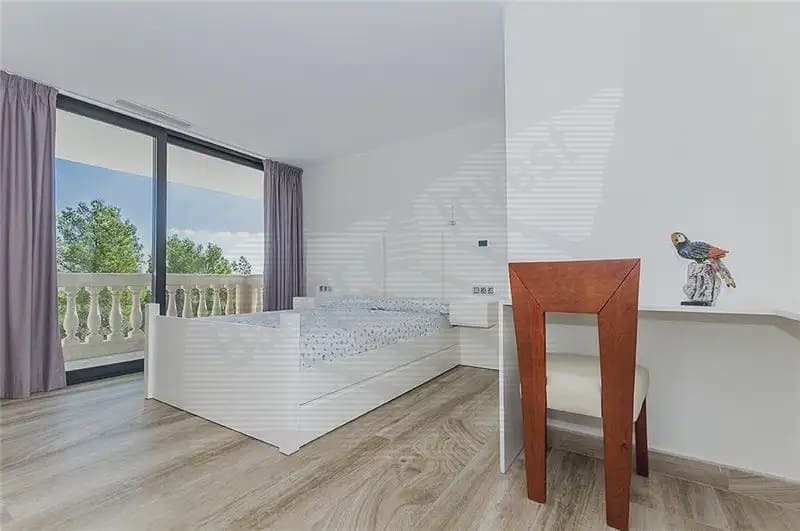 7 bedroom Villa for rent in Palma de Mallorca with pool garage - € 11,000 (Ref: 9970874)