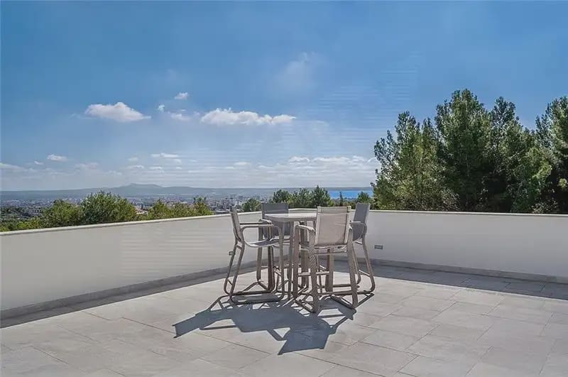7 bedroom Villa for rent in Palma de Mallorca with pool garage - € 11,000 (Ref: 9970874)