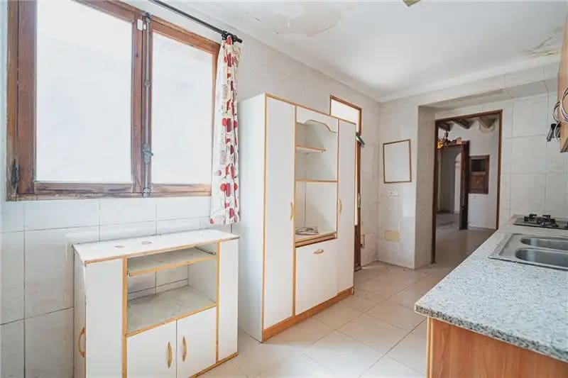 6 soveværelse Byhus til salg i Llucmajor - € 750.000 (Ref: 9987165)