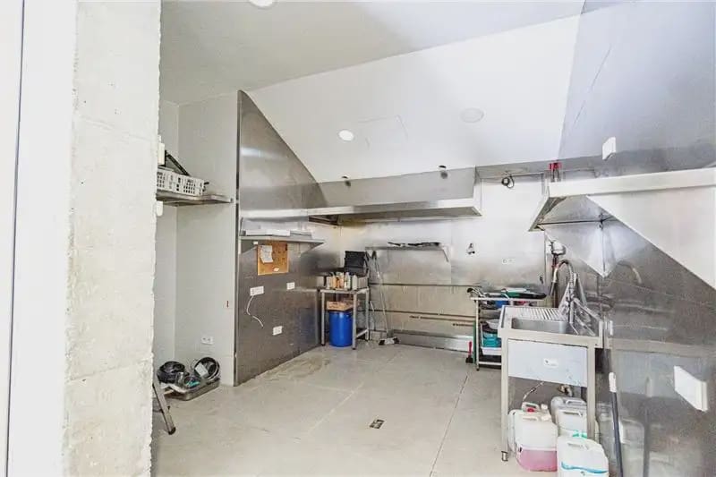 Erhverv til salg i Palma de Mallorca - € 399.000 (Ref: 9997638)