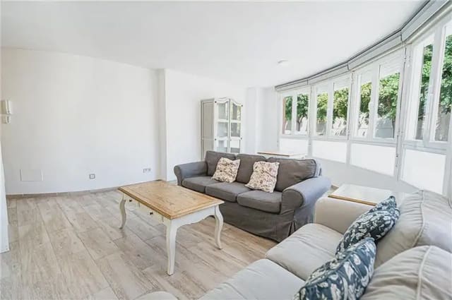 3 slaapkamer Appartement te huur in Los Almendros - Son Pacs, Palma de Mallorca - € 1.450 (Ref: 9997639)