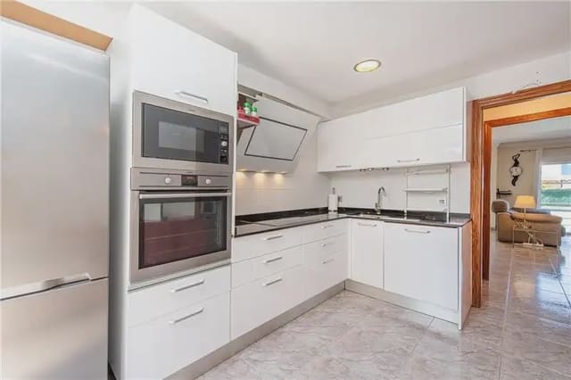4 bedroom Townhouse for sale in Sa Torre (Llucmajor), Llucmajor - € 568,000 (Ref: 9997640)
