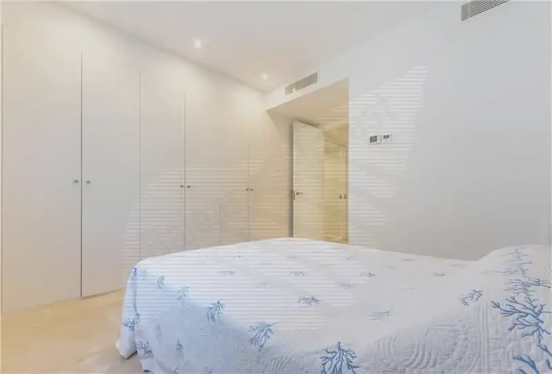 2 soverom Leilighet til salgs i Calvia med svømmebasseng garasje - € 1 595 000 (Ref: 9997824)