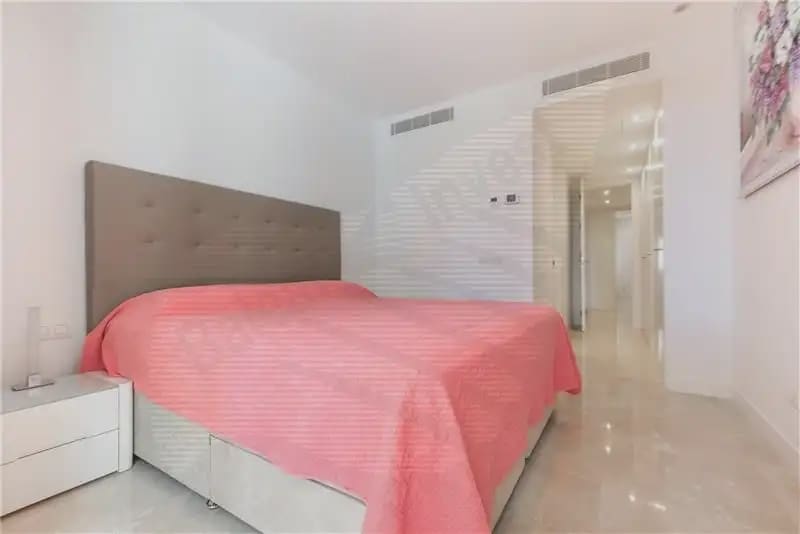 2 soverom Leilighet til salgs i Calvia med svømmebasseng garasje - € 1 595 000 (Ref: 9997824)