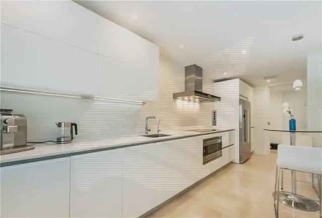 2 soverom Leilighet til salgs i Portals Nous, Calvià med svømmebasseng garasje - € 1 595 000 (Ref: 9997824)
