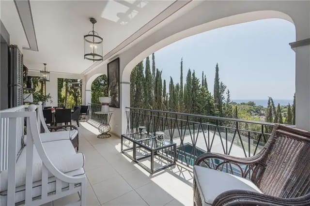 6 soveværelse Villa til salg i Portals Nous, Calvià med swimmingpool garage - € 4.245.000 (Ref: 9997825)