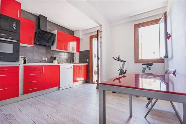 2 soverom Leilighet til salgs i Can Pastilla, Palma de Mallorca - € 369 000 (Ref: 9999465)