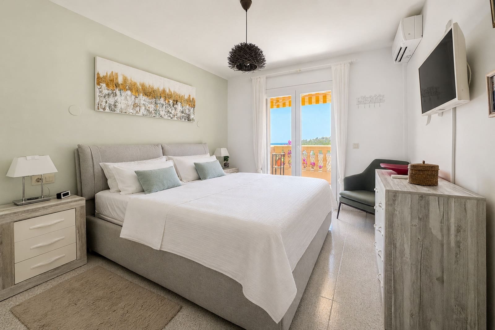 2 bedroom Apartment for sale in Font de Sa Cala / Font de La Cala with pool garage - € 449,000 (Ref: 10019796)