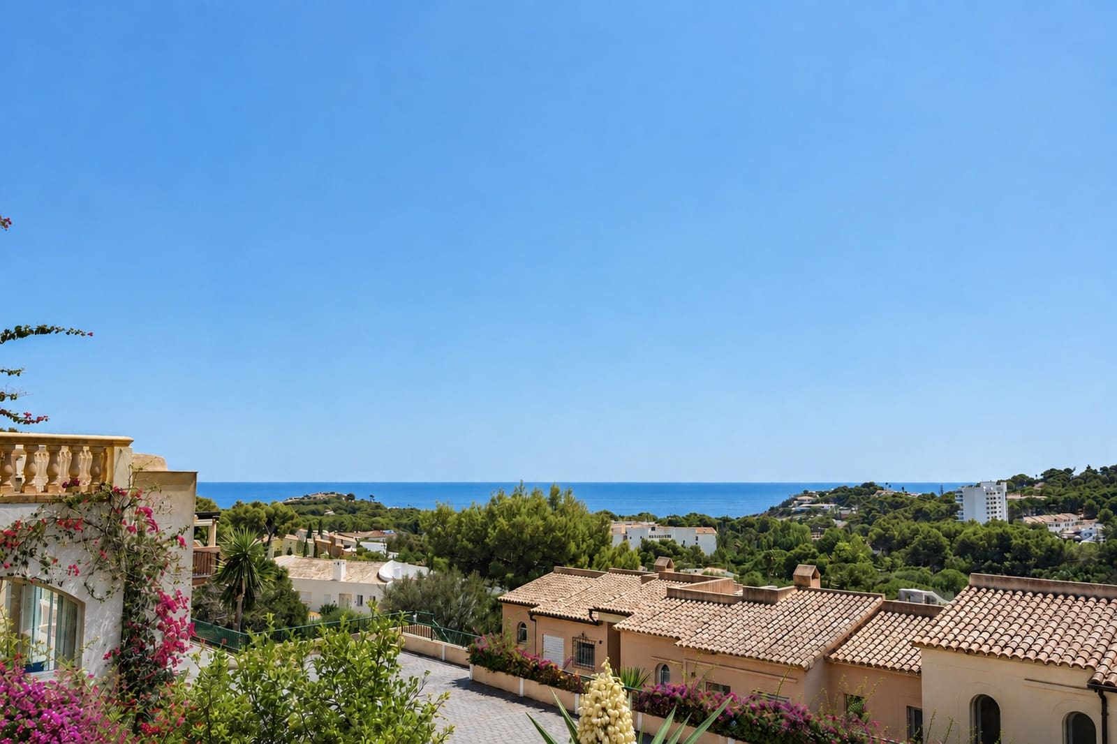 2 bedroom Apartment for sale in Font de Sa Cala / Font de La Cala with pool garage - € 449,000 (Ref: 10019796)