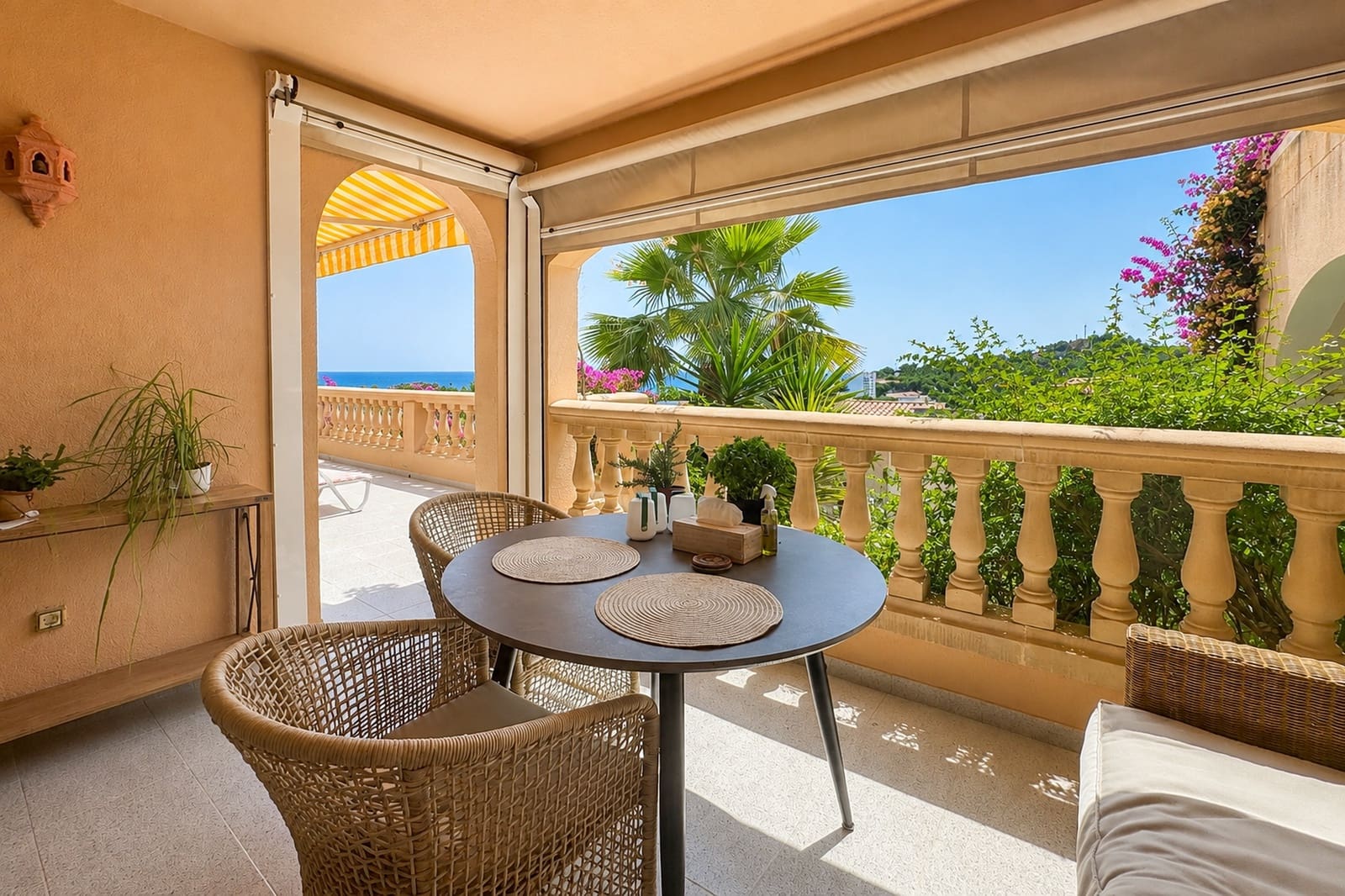 2 bedroom Apartment for sale in Font de Sa Cala / Font de La Cala with pool garage - € 449,000 (Ref: 10019796)