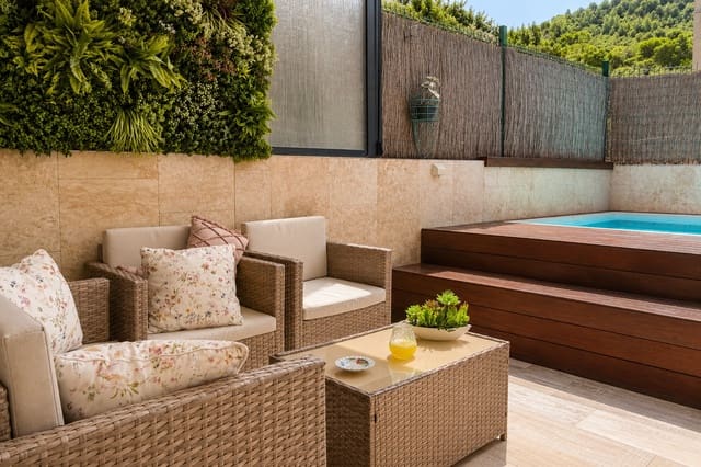 2 bedroom Townhouse for sale in Capdepera with pool - € 439,000 (Ref: 10044106)