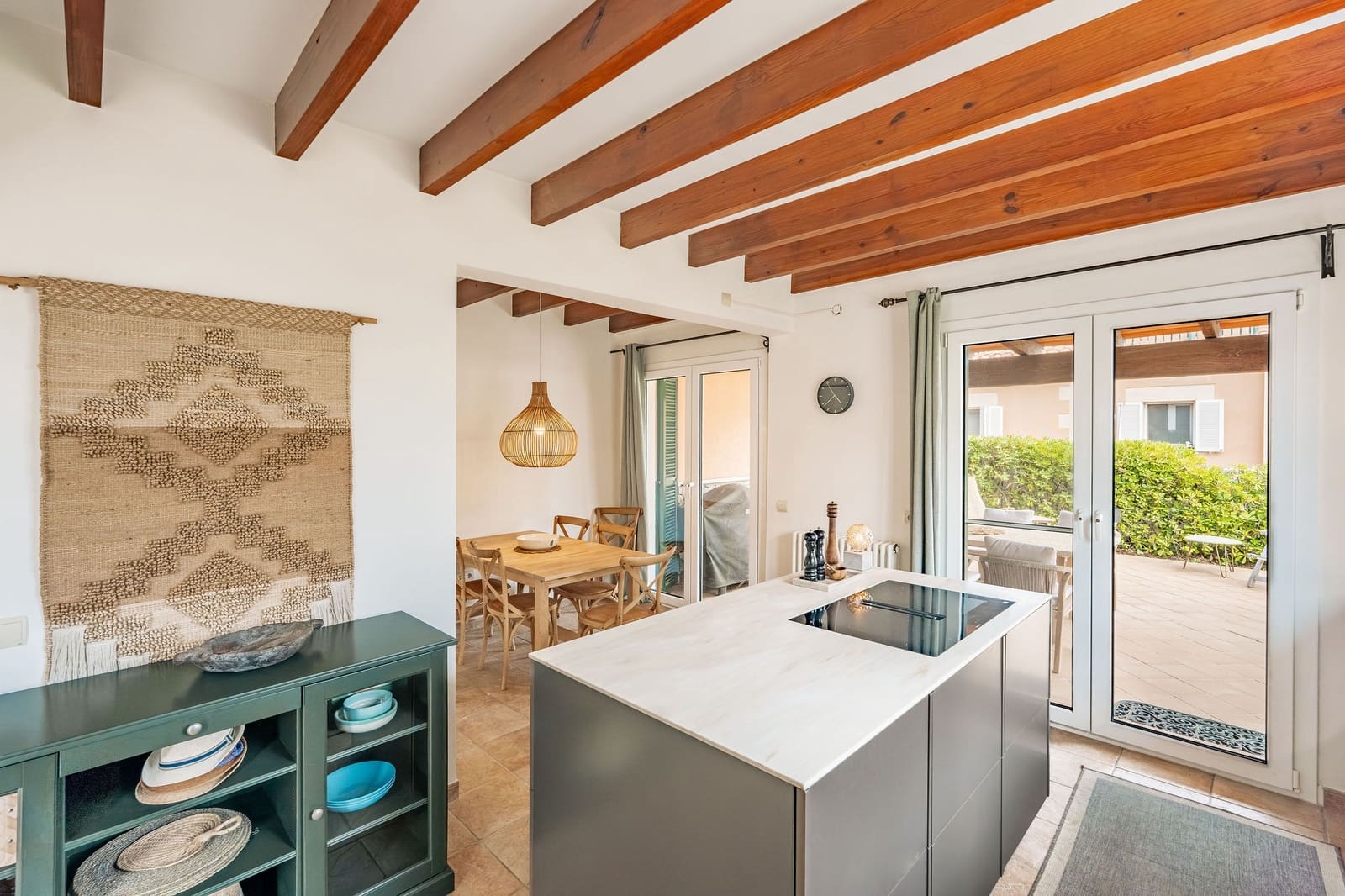 3 soveværelse Villa til salg i Cala Ratjada med swimmingpool garage - € 1.490.000 (Ref: 10061058)
