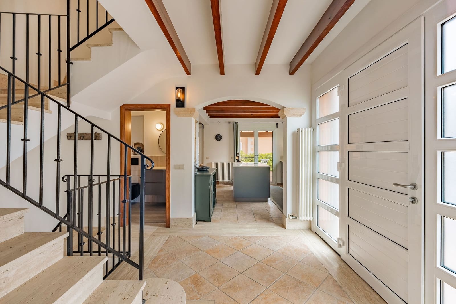 3 soveværelse Villa til salg i Cala Ratjada med swimmingpool garage - € 1.490.000 (Ref: 10061058)
