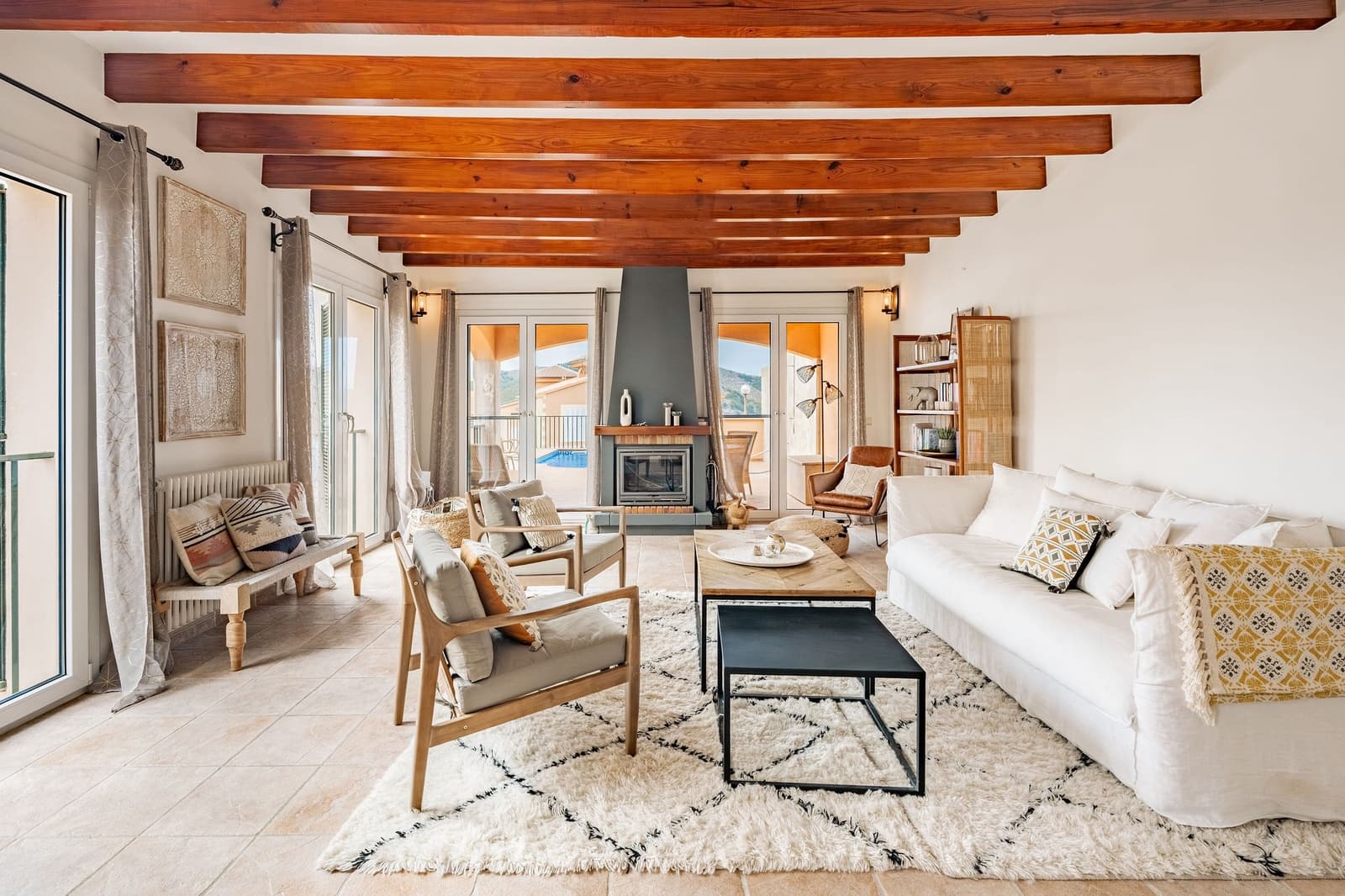3 soveværelse Villa til salg i Cala Ratjada med swimmingpool garage - € 1.490.000 (Ref: 10061058)