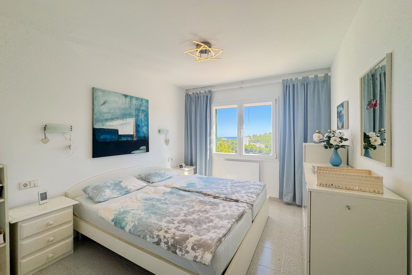 2 makuuhuone Huoneisto myytävänä paikassa Font de Sa Cala / Font de La Cala mukana uima-altaan 
autotalli - 430 000 € (Ref: 10125145)