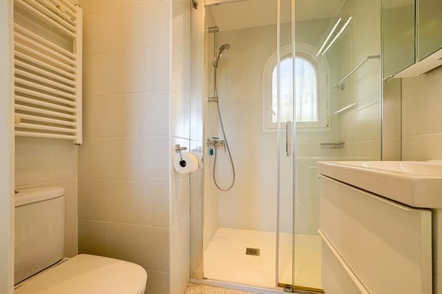 2 makuuhuone Huoneisto myytävänä paikassa Font de Sa Cala / Font de La Cala, Capdepera mukana uima-altaan 
autotalli - 430 000 € (Ref: 10125145)